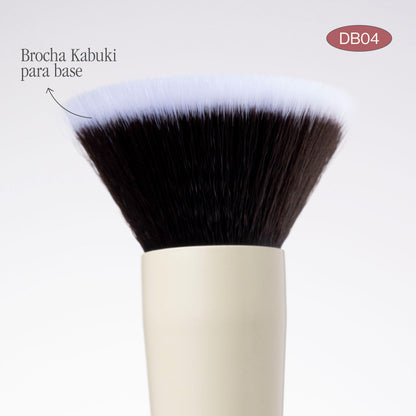 Brocha Duo Glam 04 Kabuki / Corrector Atenea
